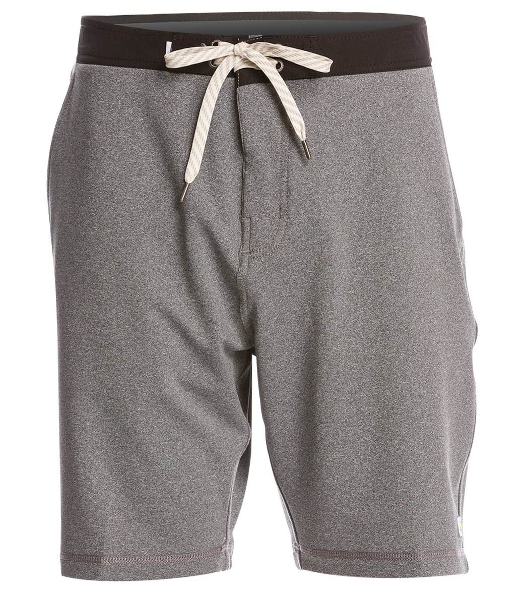 Vuori Men's Cross Trainer Yoga Shorts